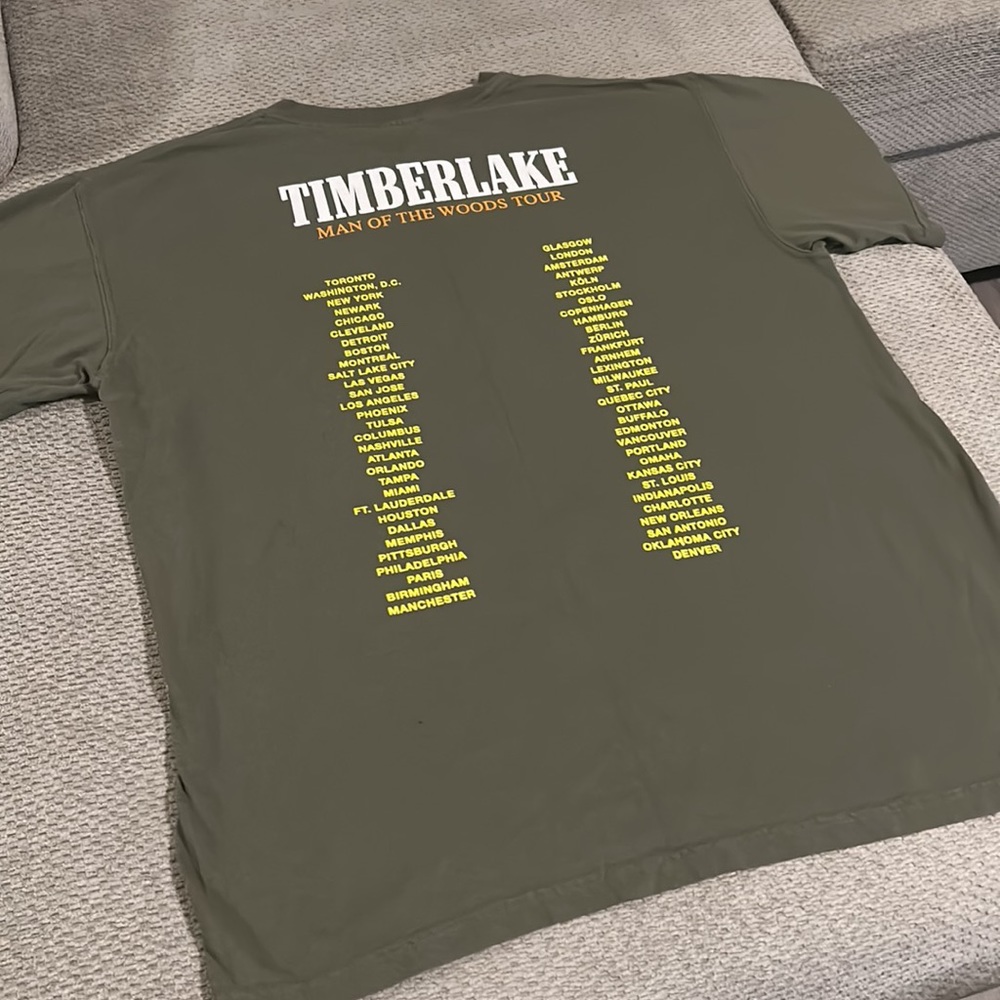 JUSTIN TIMBERLAKE MAN OF THE WOODS TOUR T-SHITT MENS SIZE LARGE